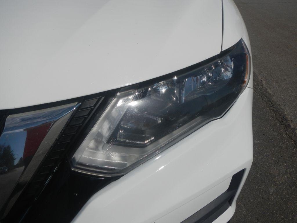 Nissan Rogue SV AWD 2017