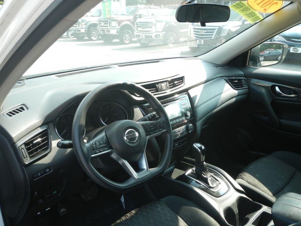 Nissan Rogue SV AWD 2017