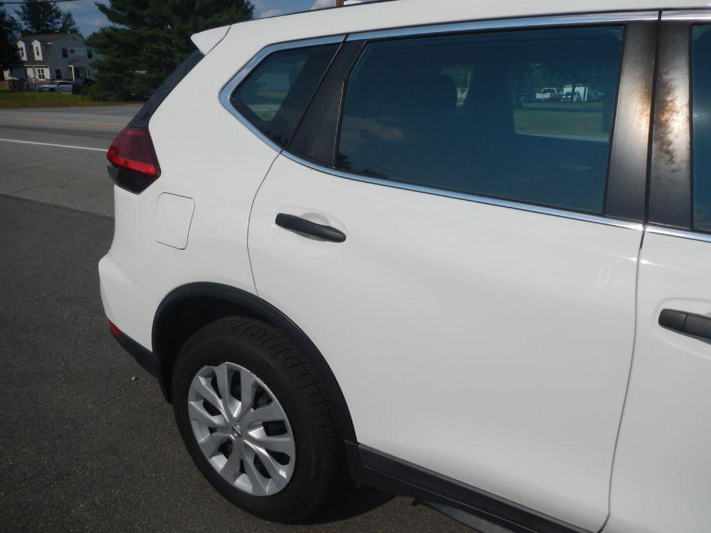Nissan Rogue SV AWD 2017