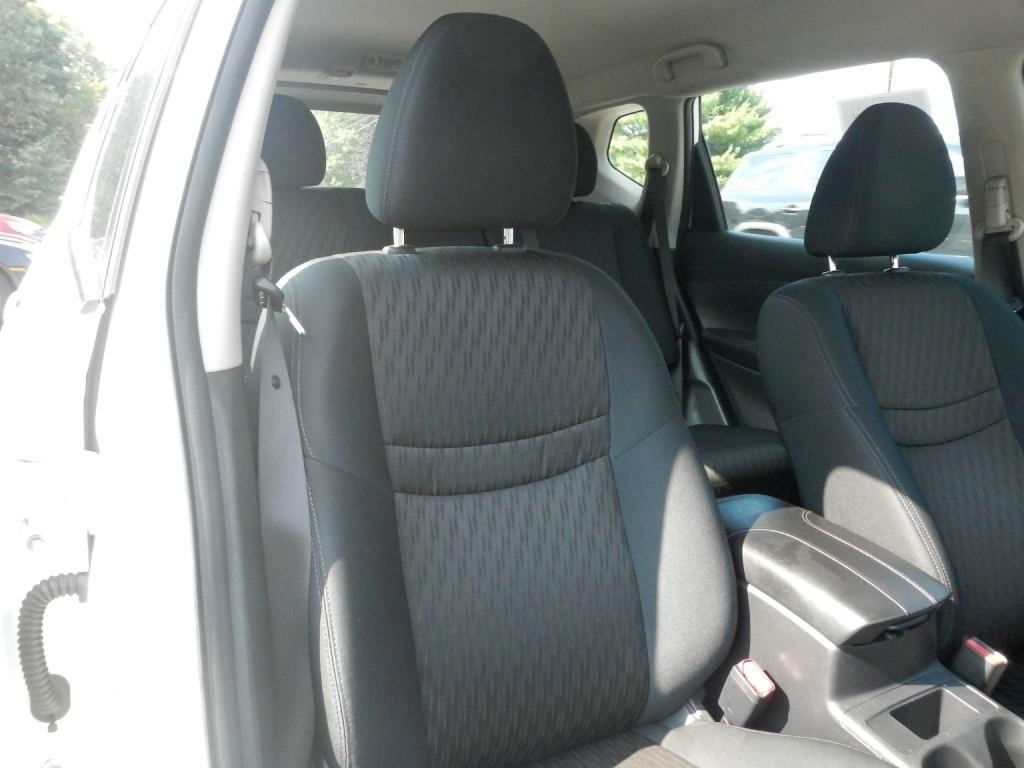 Nissan Rogue SV AWD 2017