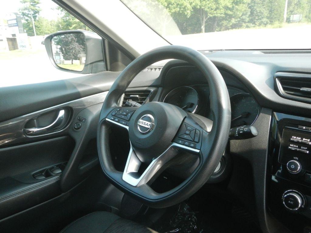 Nissan Rogue SV AWD 2017