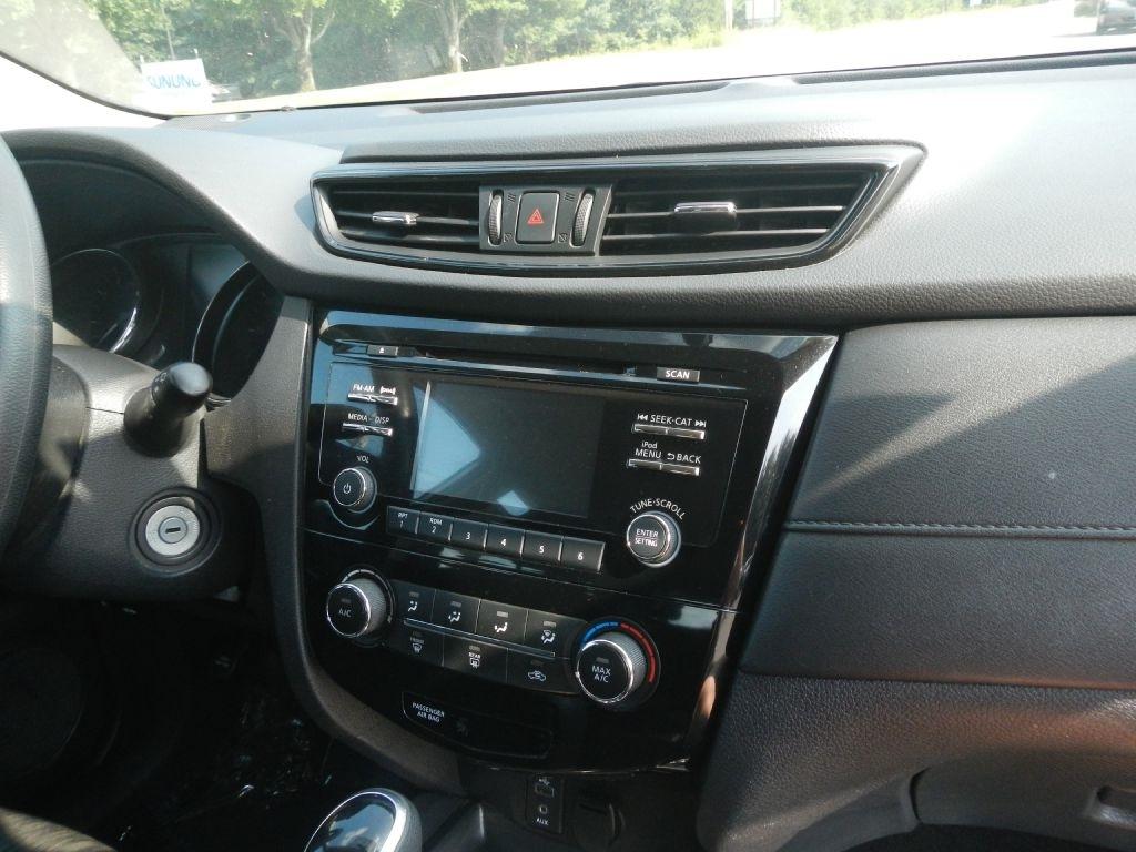 Nissan Rogue SV AWD 2017