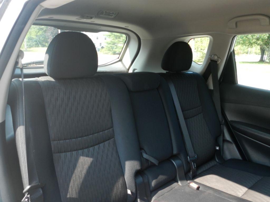 Nissan Rogue SV AWD 2017