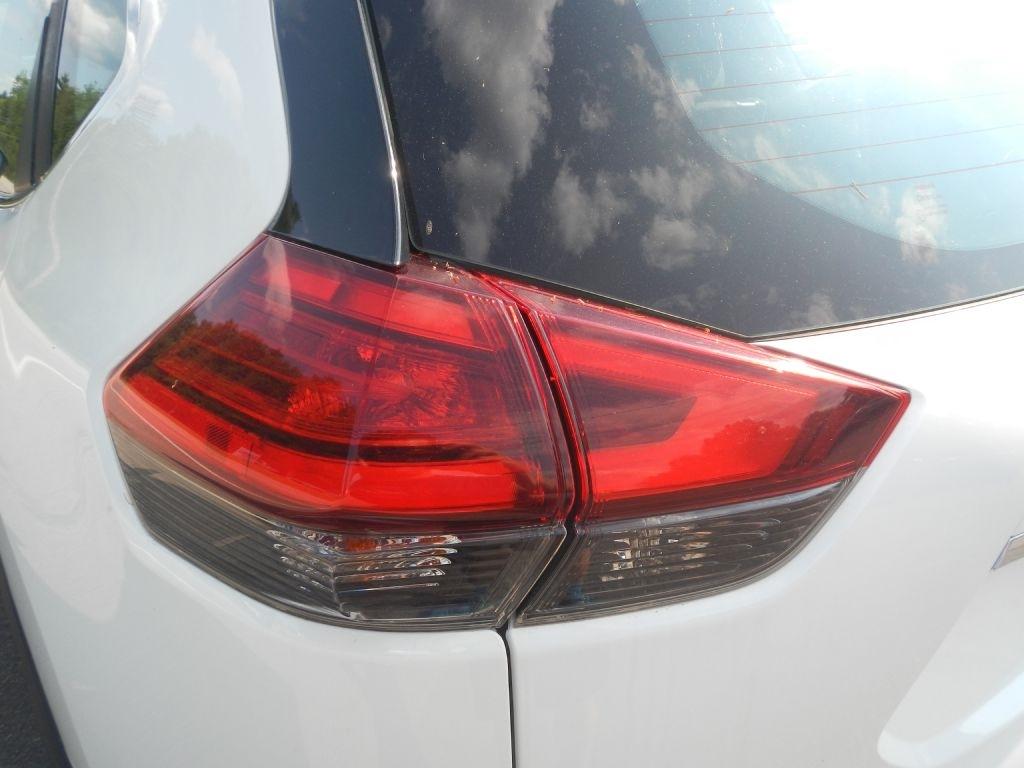 Nissan Rogue SV AWD 2017