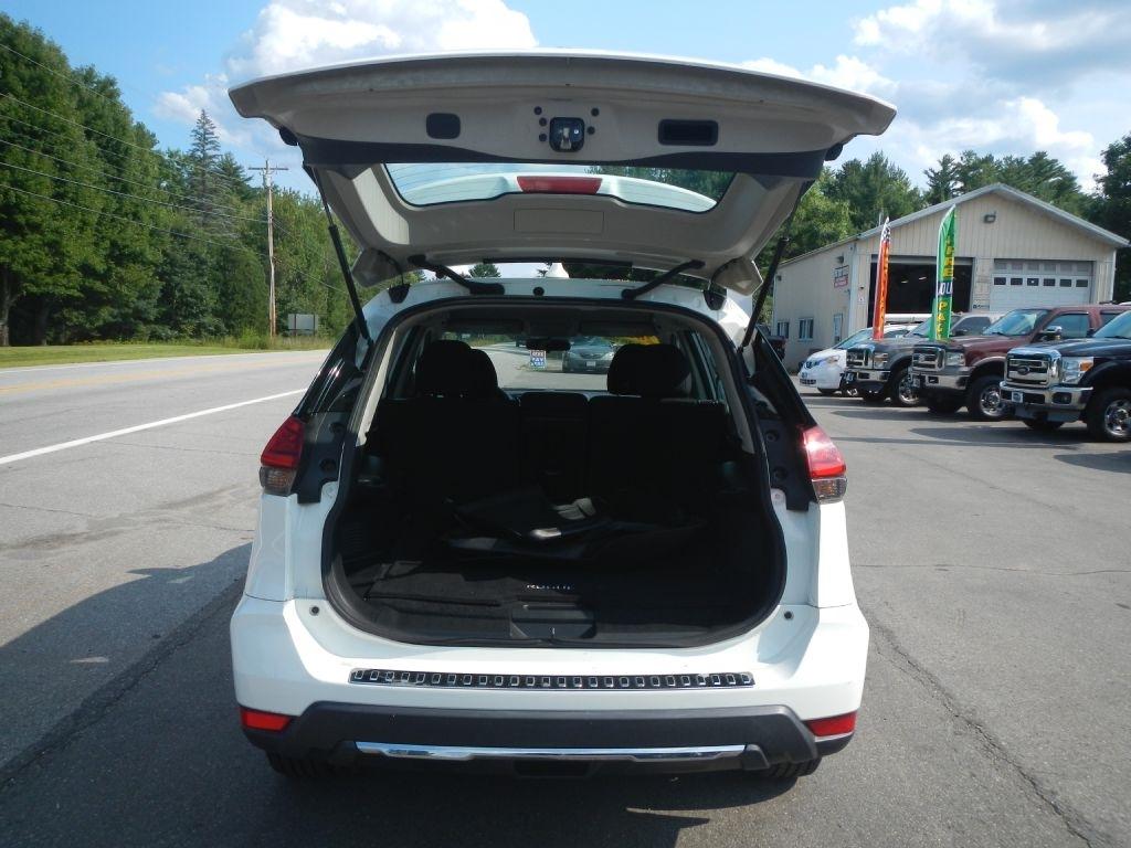 Nissan Rogue SV AWD 2017