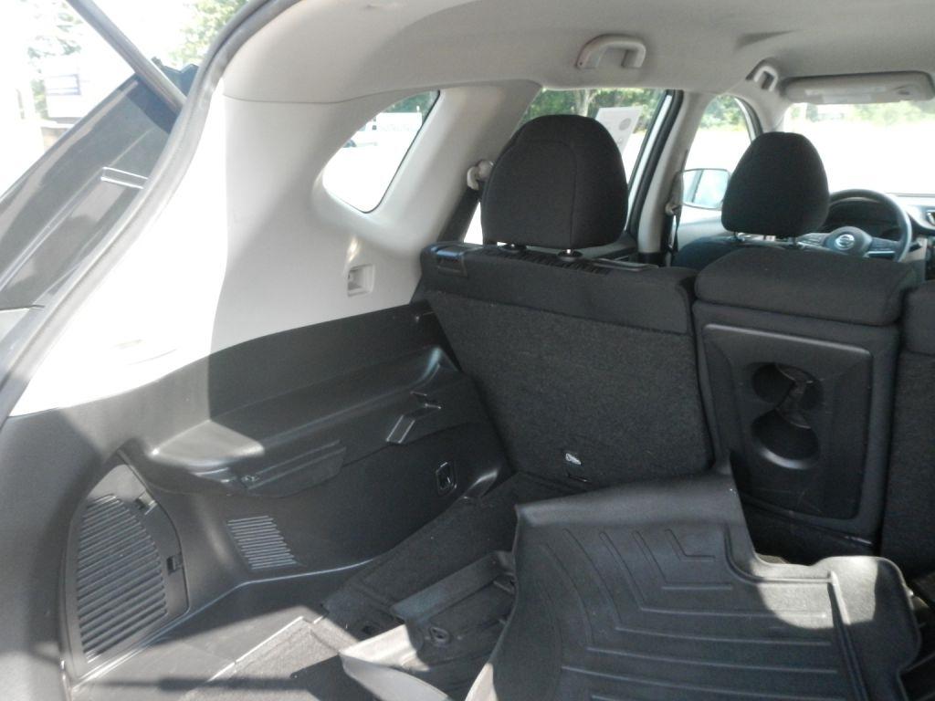 Nissan Rogue SV AWD 2017