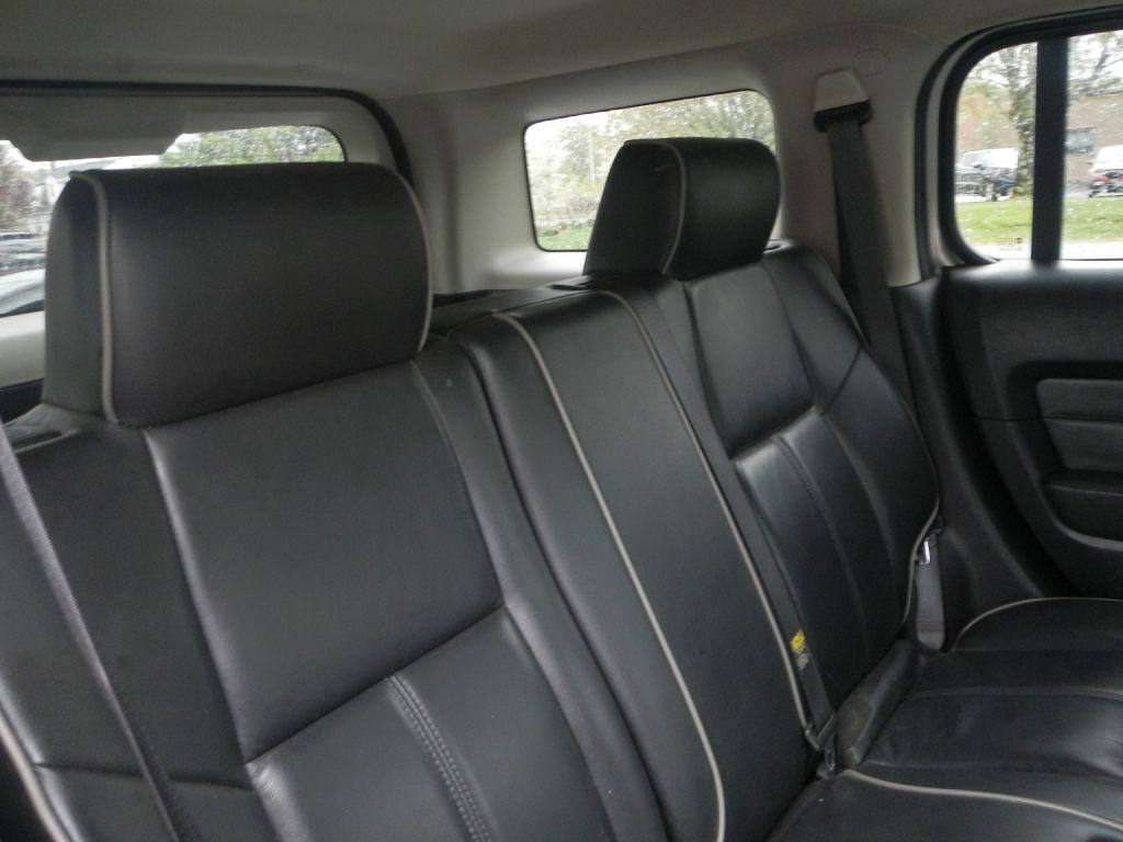 HUMMER H3 Sport Utility 2006