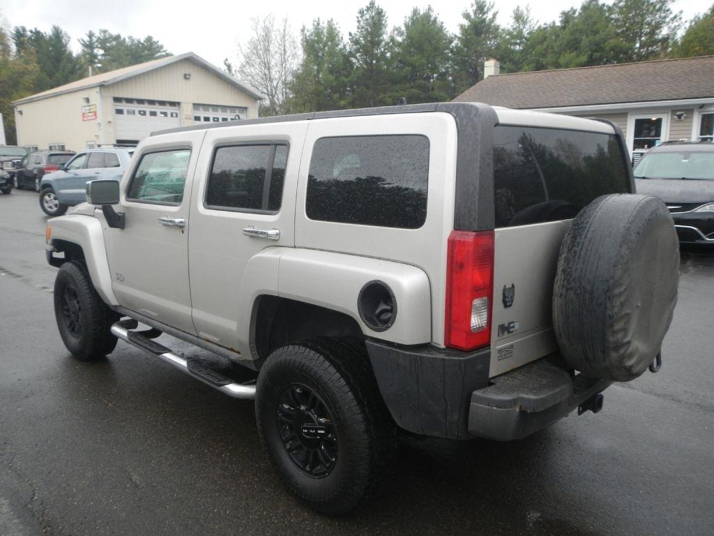 HUMMER H3 Sport Utility 2006