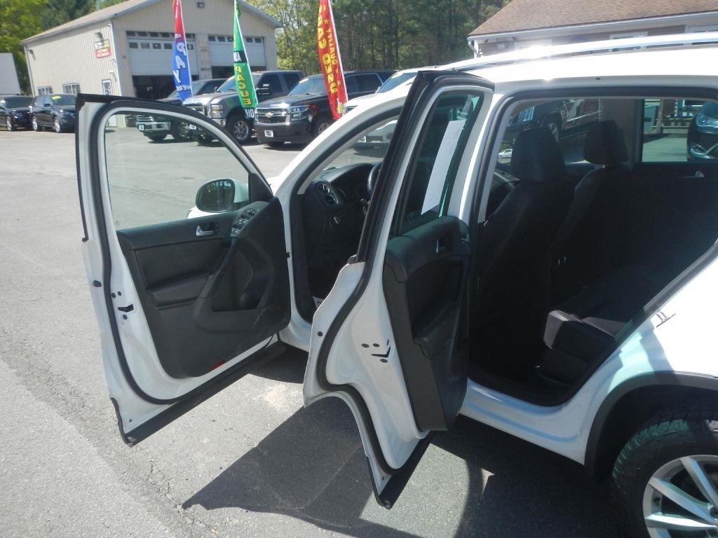 Volkswagen Tiguan Wolfsburg Edition 4MotionWolfsburg Edition 4Motion 2017