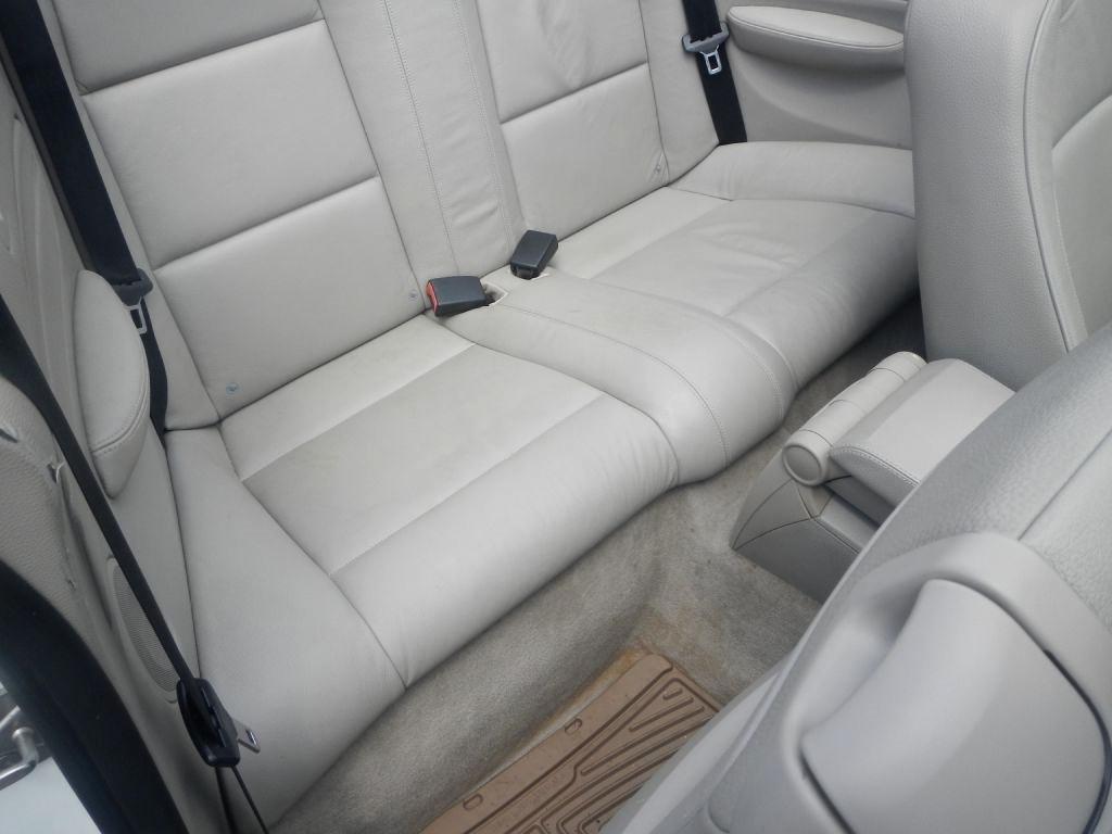 BMW 1-Series 128i Convertible 2011
