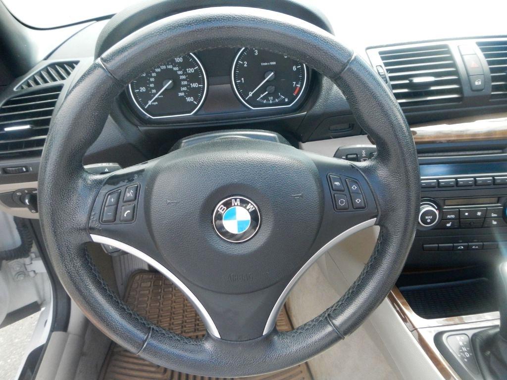 BMW 1-Series 128i Convertible 2011