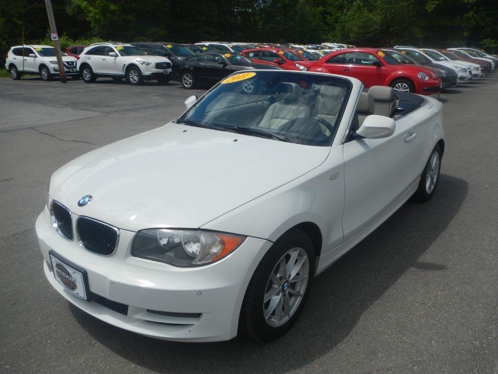 BMW 1-Series 128i Convertible 2011