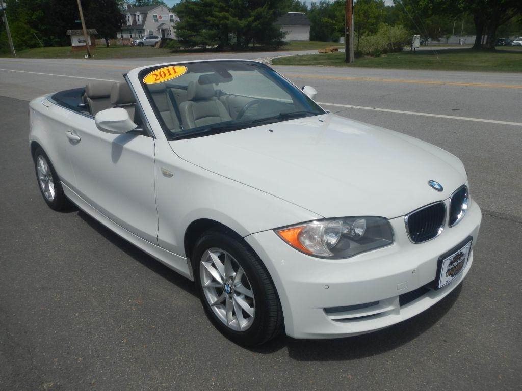 BMW 1-Series 128i Convertible 2011