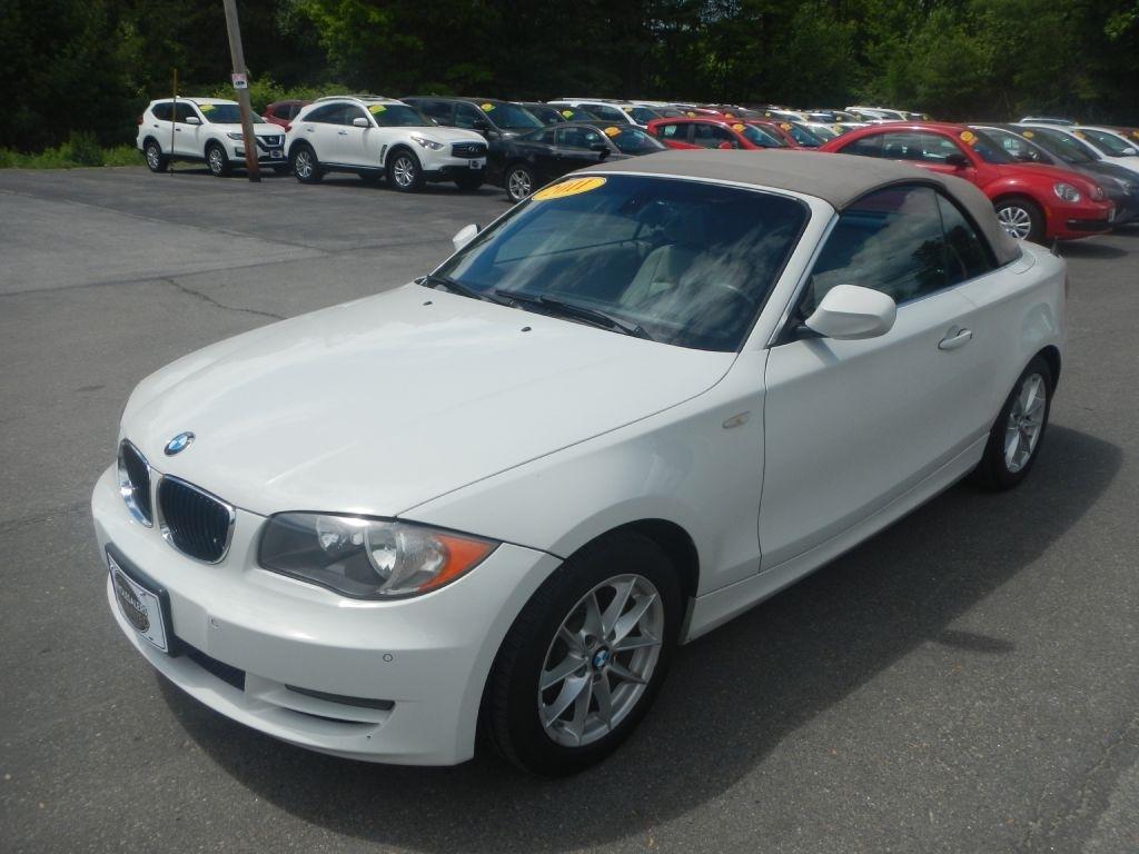 BMW 1-Series 128i Convertible 2011
