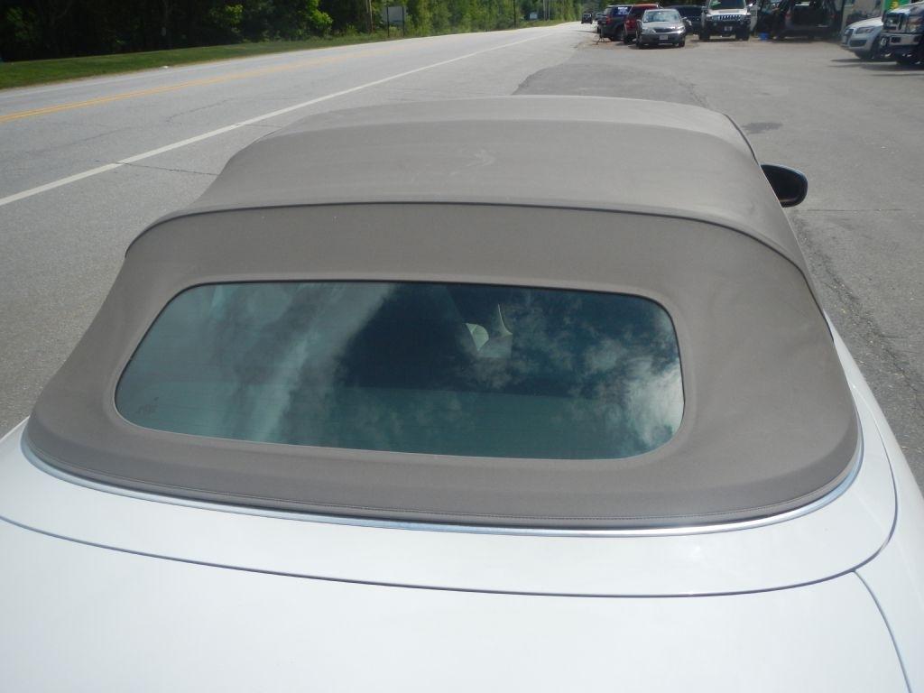 BMW 1-Series 128i Convertible 2011