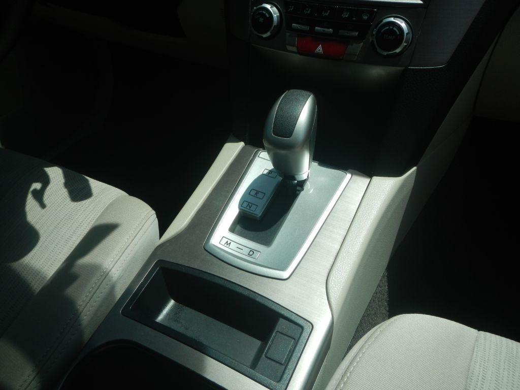 Subaru Outback 2.5i 2014