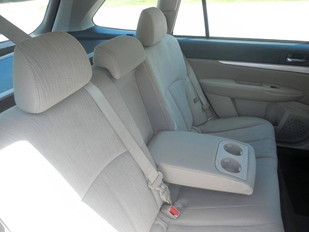 Subaru Outback 2.5i 2014