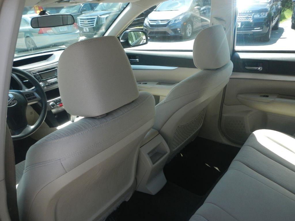 Subaru Outback 2.5i 2014