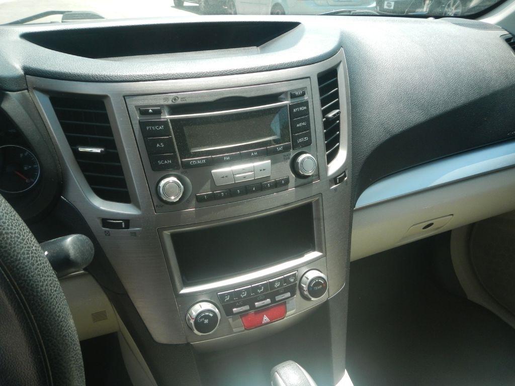 Subaru Outback 2.5i 2014