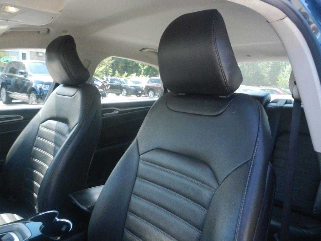 Ford Fusion Hybrid SE 2015