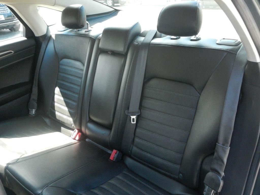 Ford Fusion Hybrid SE 2015