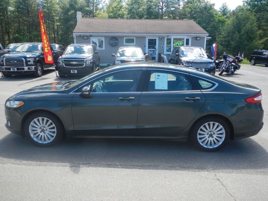 Ford Fusion Hybrid SE 2015