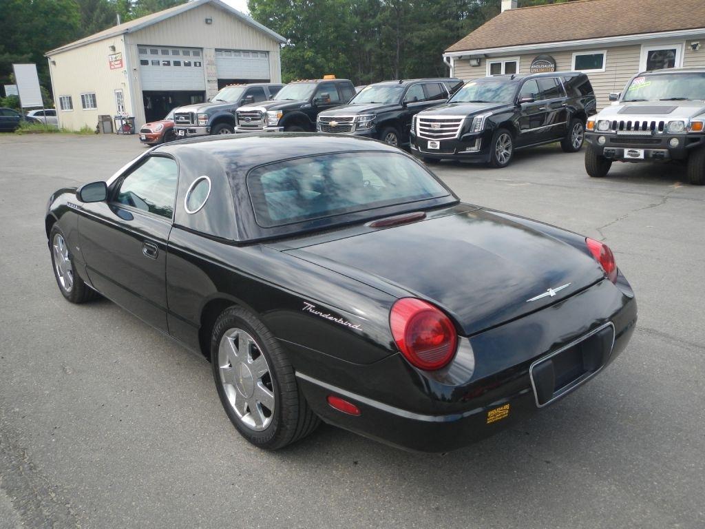 Ford Thunderbird Deluxe 2003