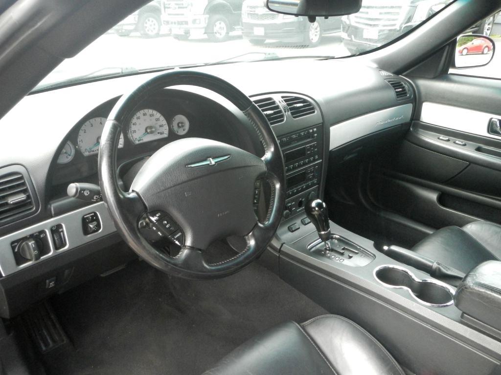 Ford Thunderbird Deluxe 2003