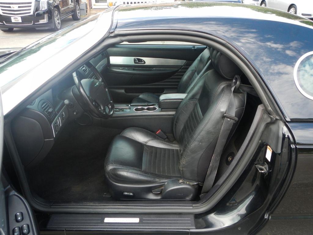 Ford Thunderbird Deluxe 2003