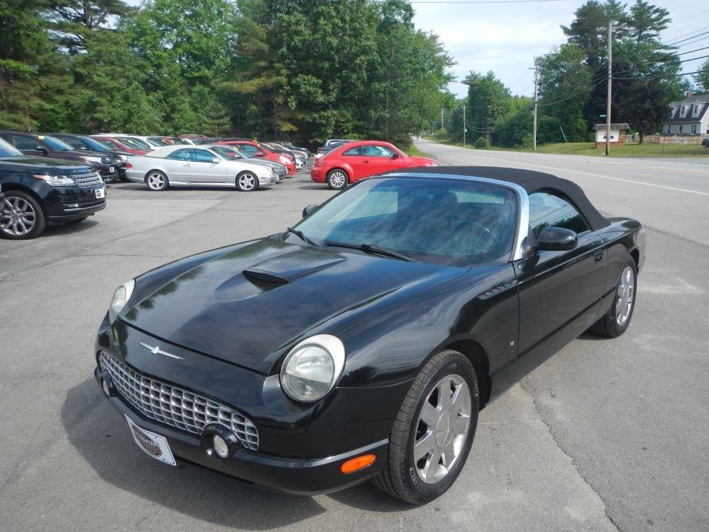 Ford Thunderbird Deluxe 2003