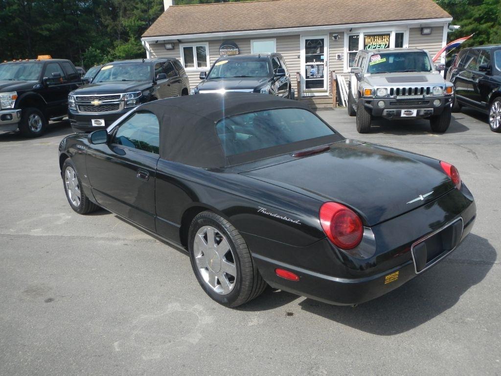 Ford Thunderbird Deluxe 2003