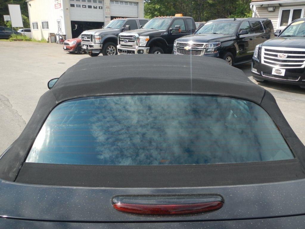 Ford Thunderbird Deluxe 2003