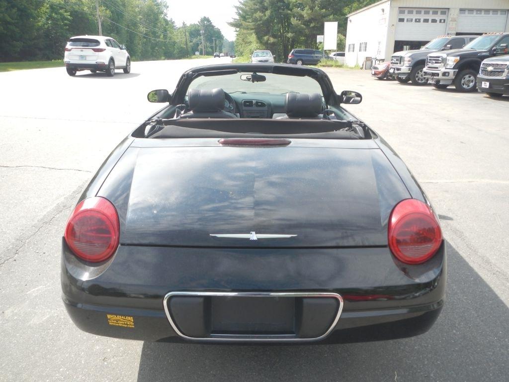 Ford Thunderbird Deluxe 2003