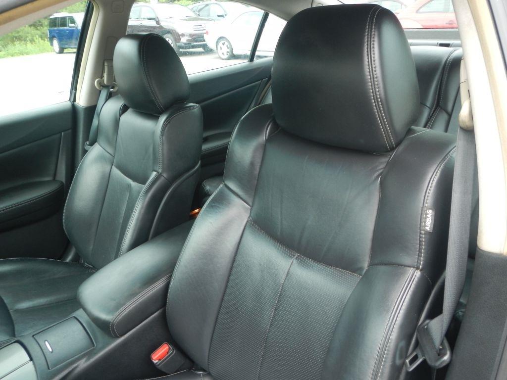 Nissan Maxima S 2014
