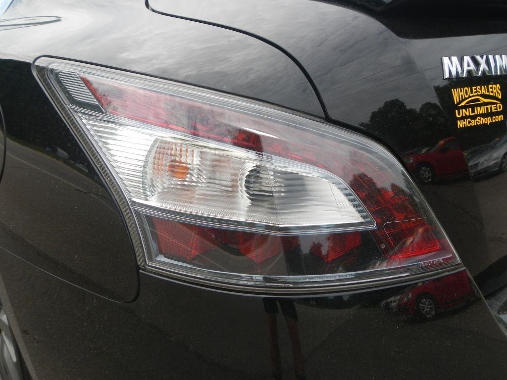 Nissan Maxima S 2014