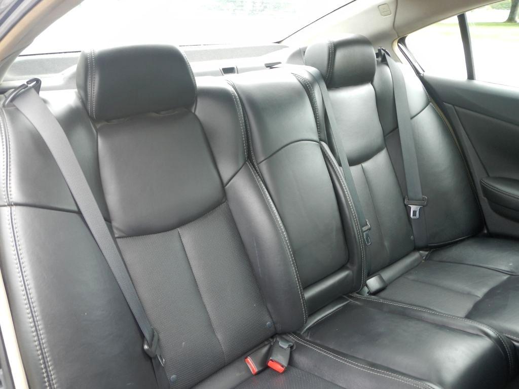 Nissan Maxima S 2014