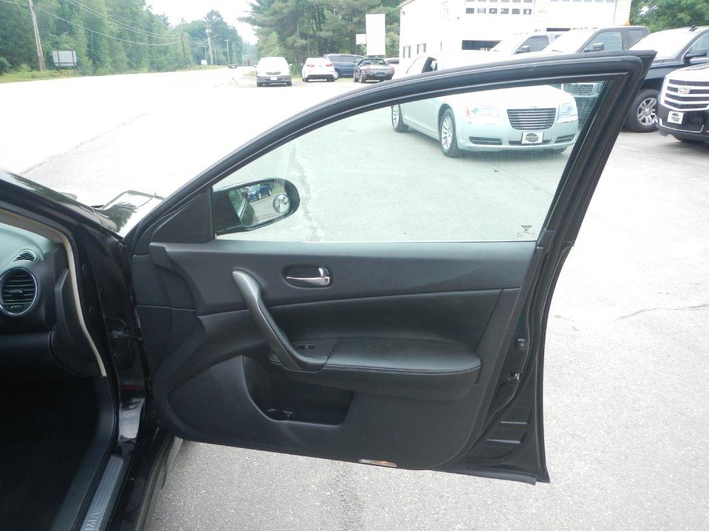 Nissan Maxima S 2014