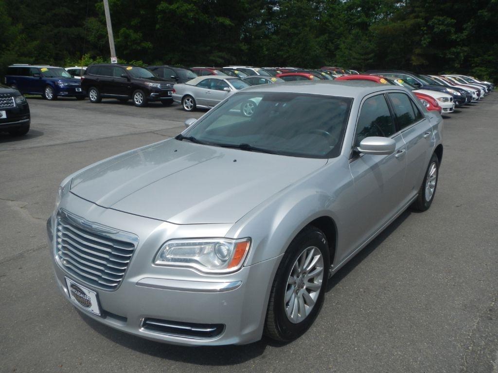 2012 Chrysler 300 Base