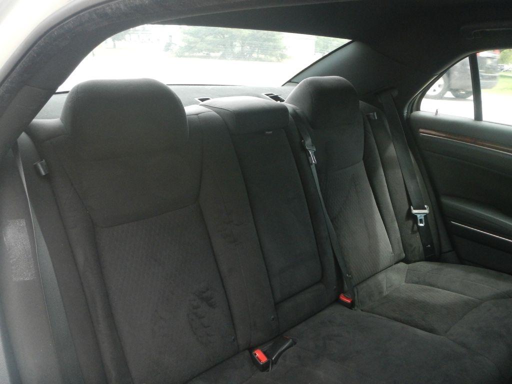 Chrysler 300 Base 2012
