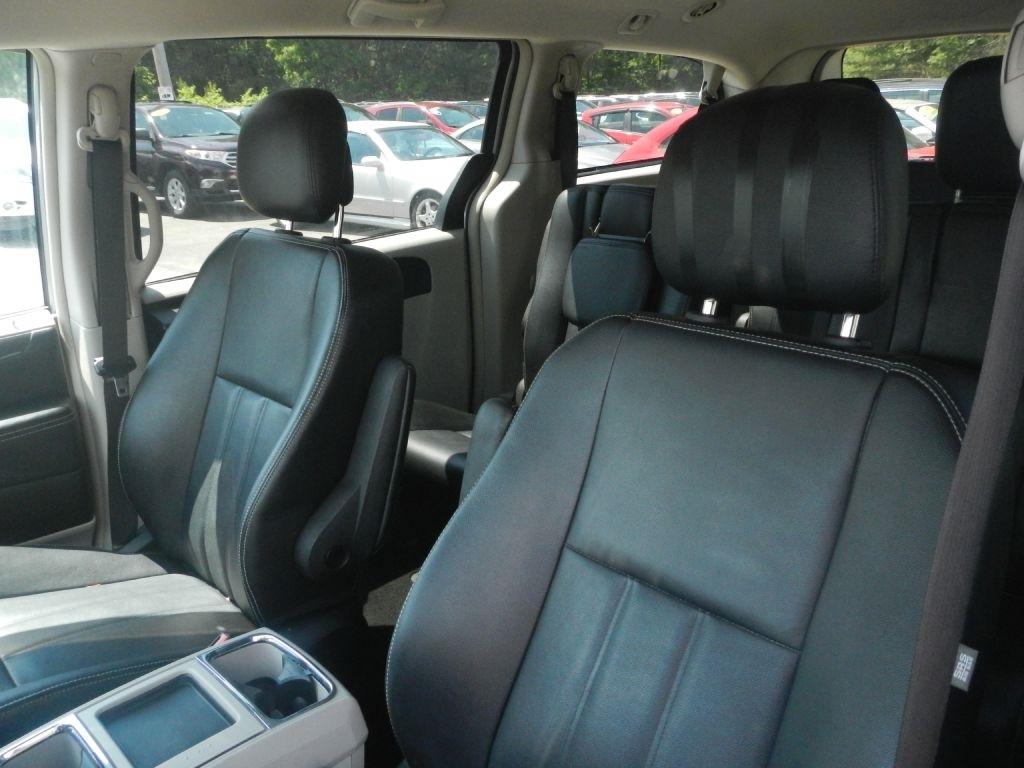 Chrysler Town & Country Touring 2014