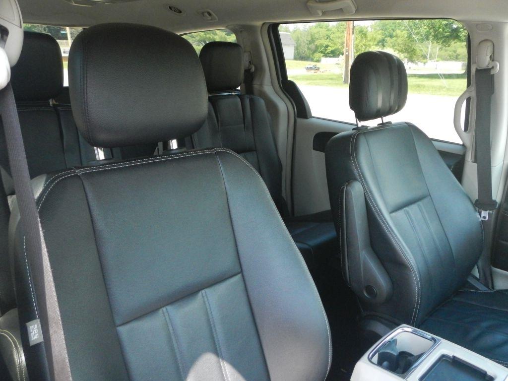 Chrysler Town & Country Touring 2014