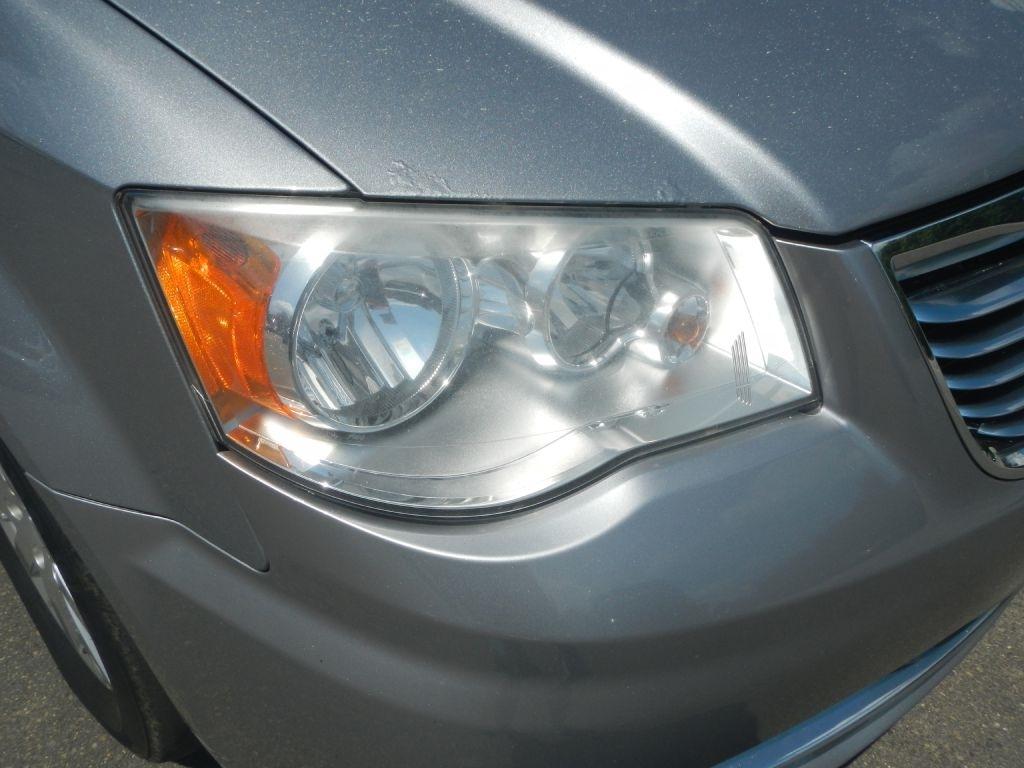 Chrysler Town & Country Touring 2014