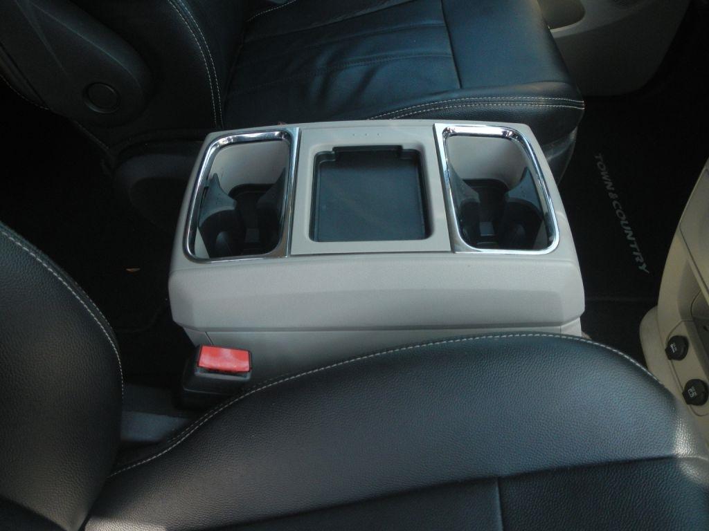 Chrysler Town & Country Touring 2014
