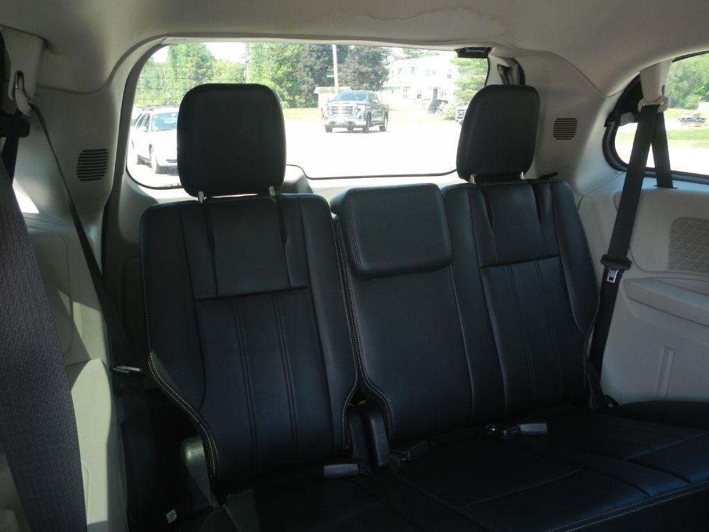 Chrysler Town & Country Touring 2014