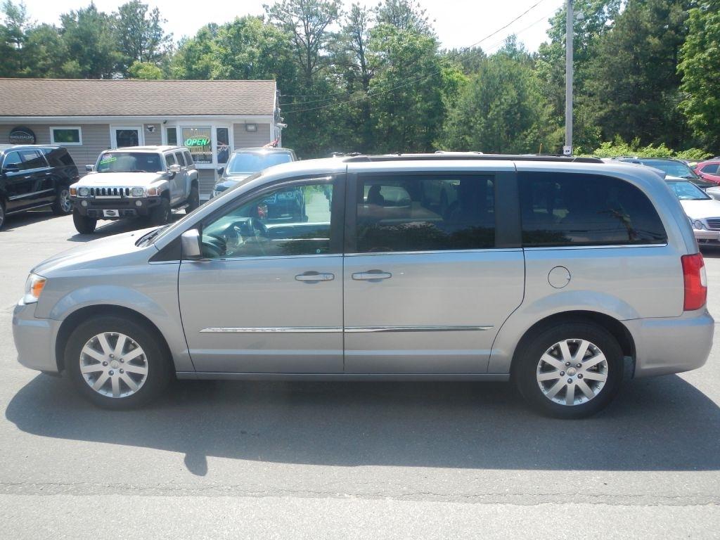 Chrysler Town & Country Touring 2014