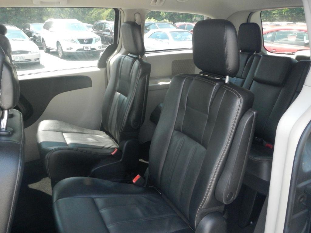 Chrysler Town & Country Touring 2014