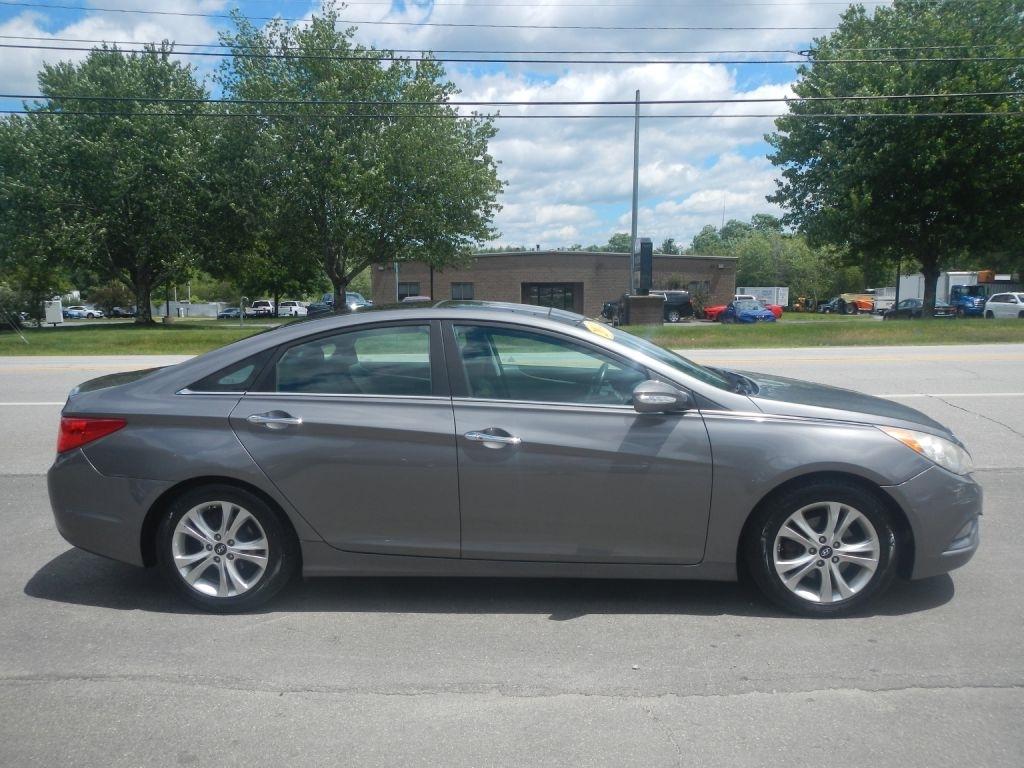Hyundai Sonata Limited Auto 2012