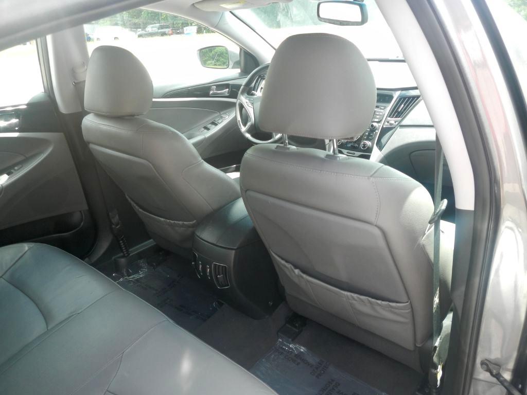 Hyundai Sonata Limited Auto 2012
