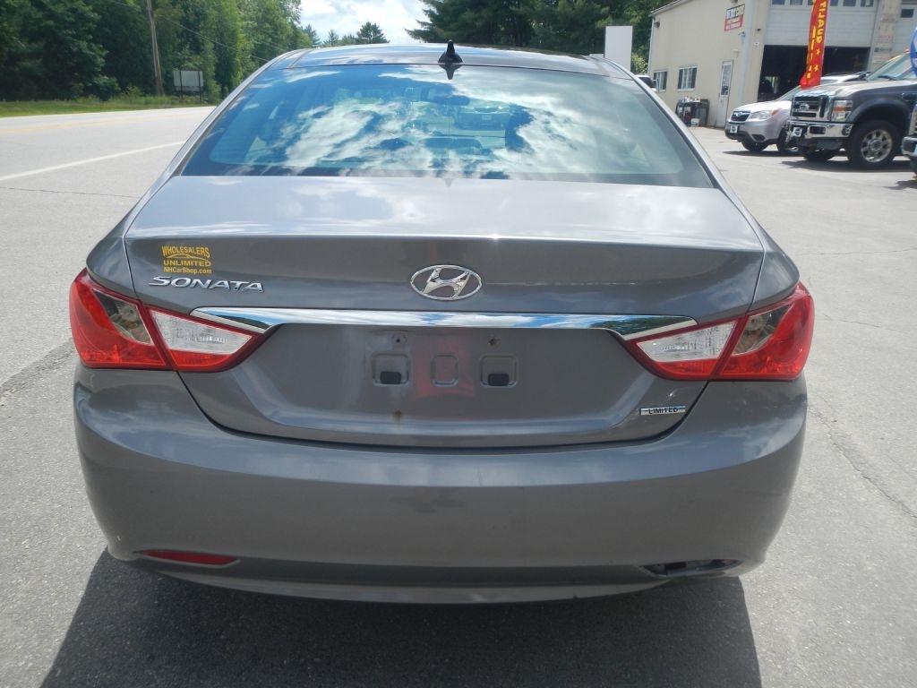 Hyundai Sonata Limited Auto 2012