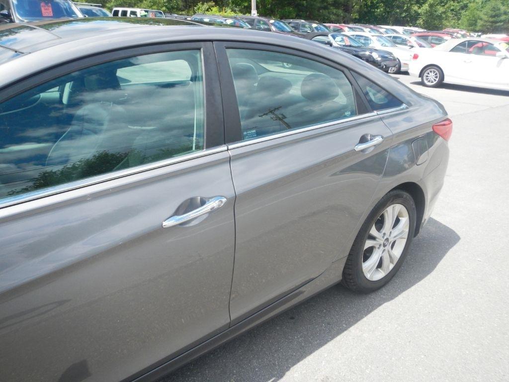 Hyundai Sonata Limited Auto 2012